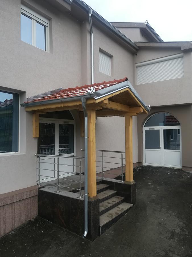 Karavan 123 Raska Ngoại thất bức ảnh