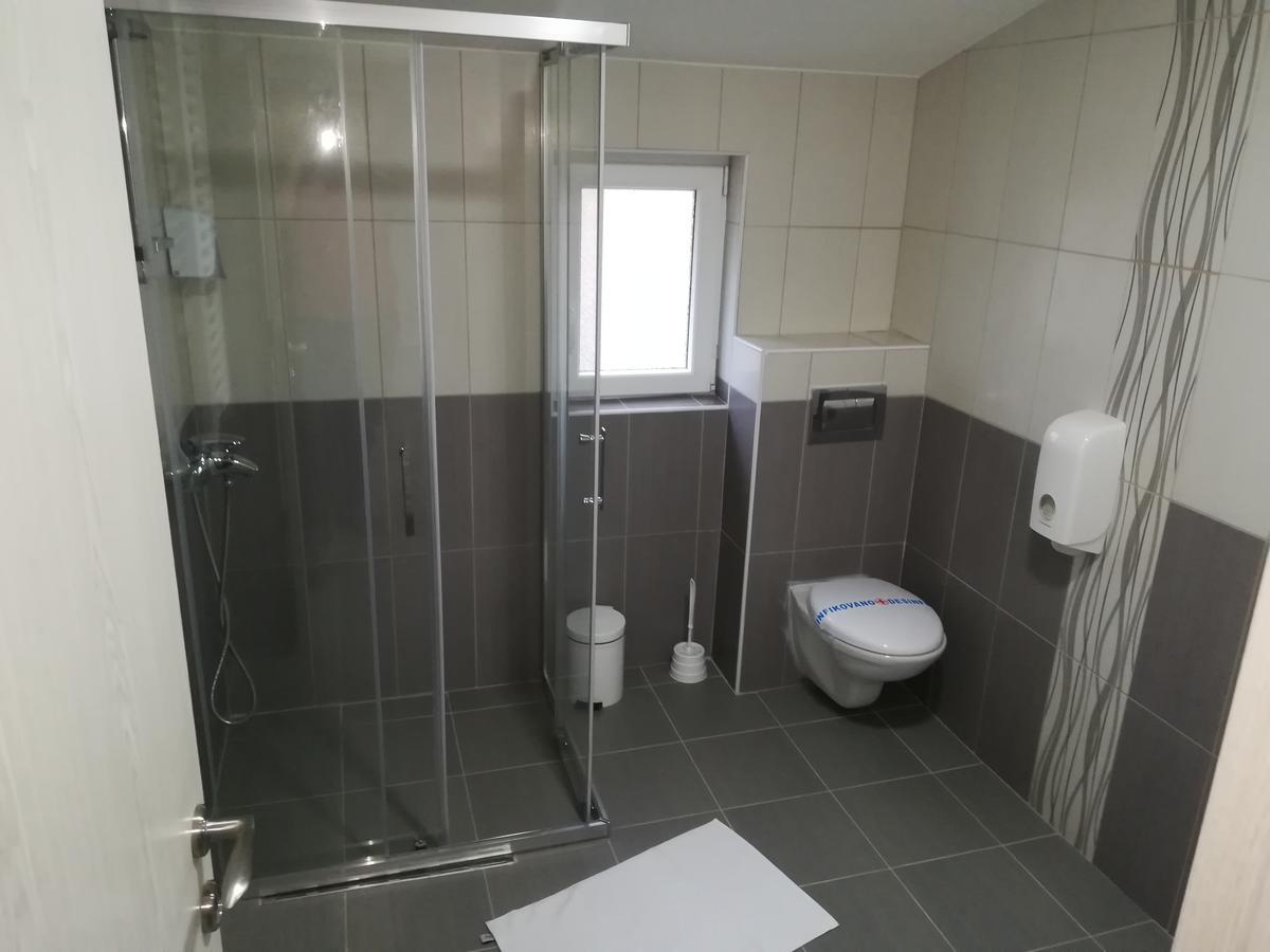 Karavan 123 Raska Ngoại thất bức ảnh