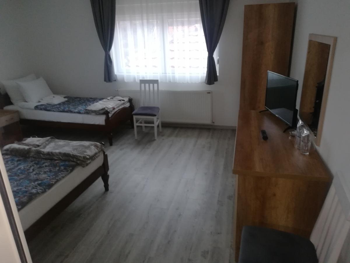 Karavan 123 Raska Ngoại thất bức ảnh